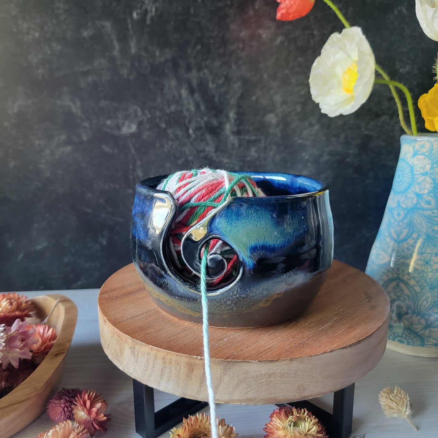 Yarn Bowl in Nightfall