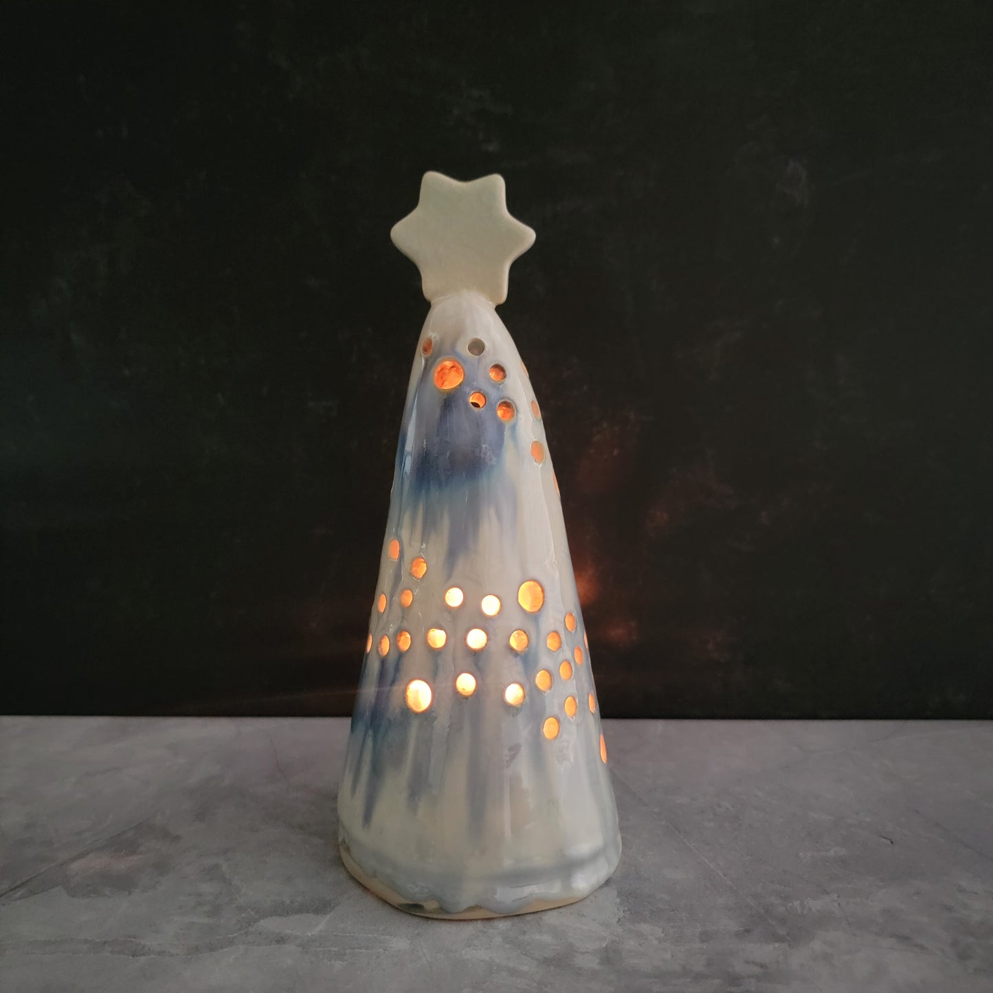 Tree luminary in white crystal