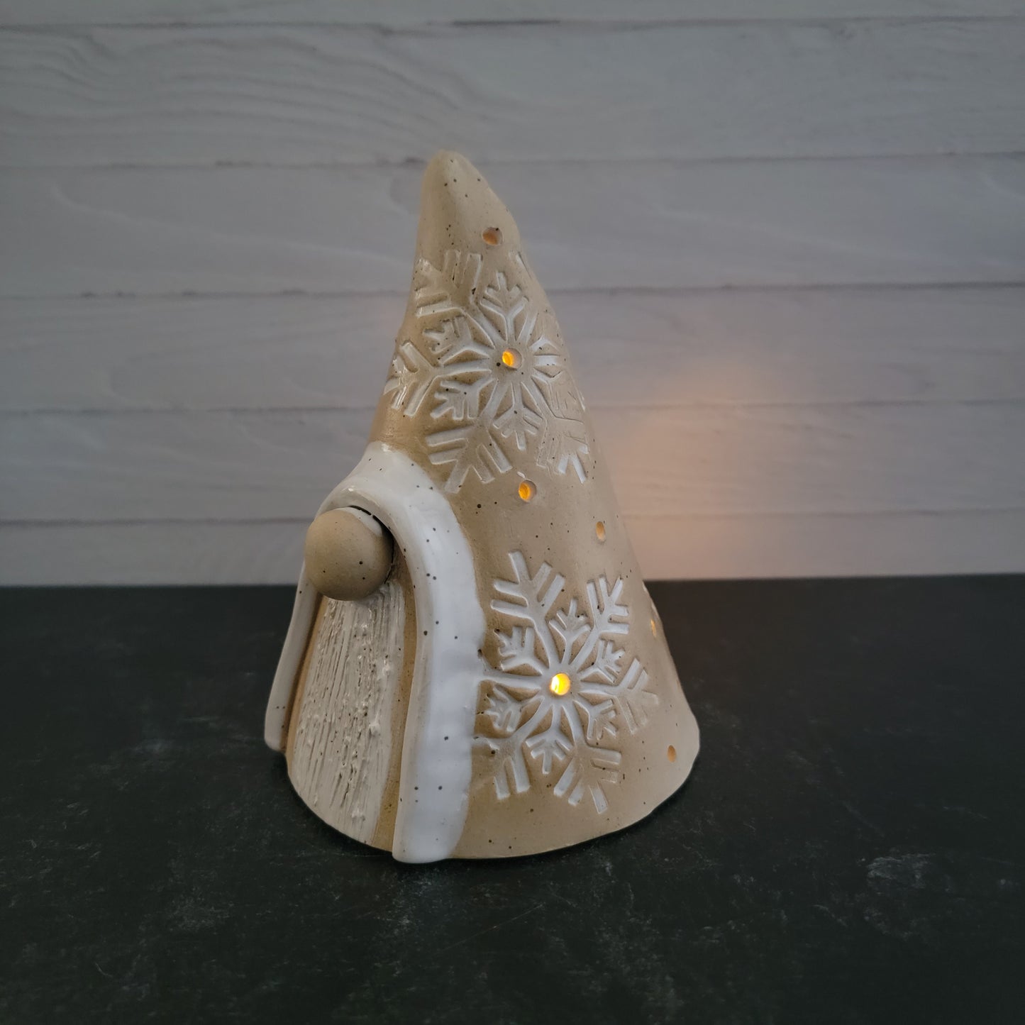 Gnome Luminary (Buff and white Snowflake)