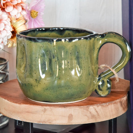 Pumpkin Shaped Mug in Olive Speckle & Black