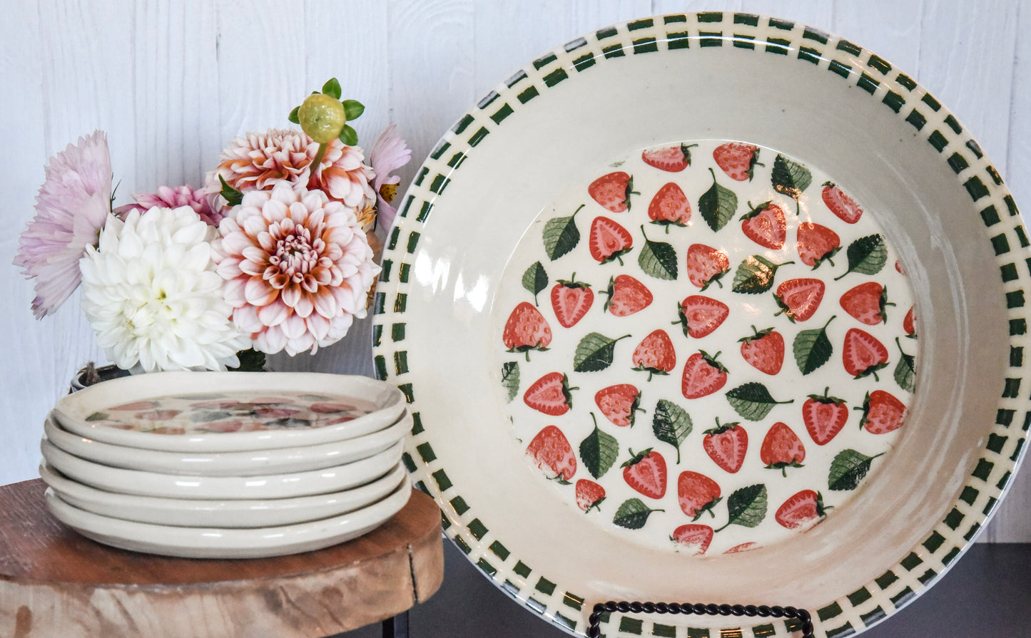 Strawberry Pie Plate