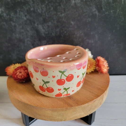 Mini Berry Bowl in Cherry