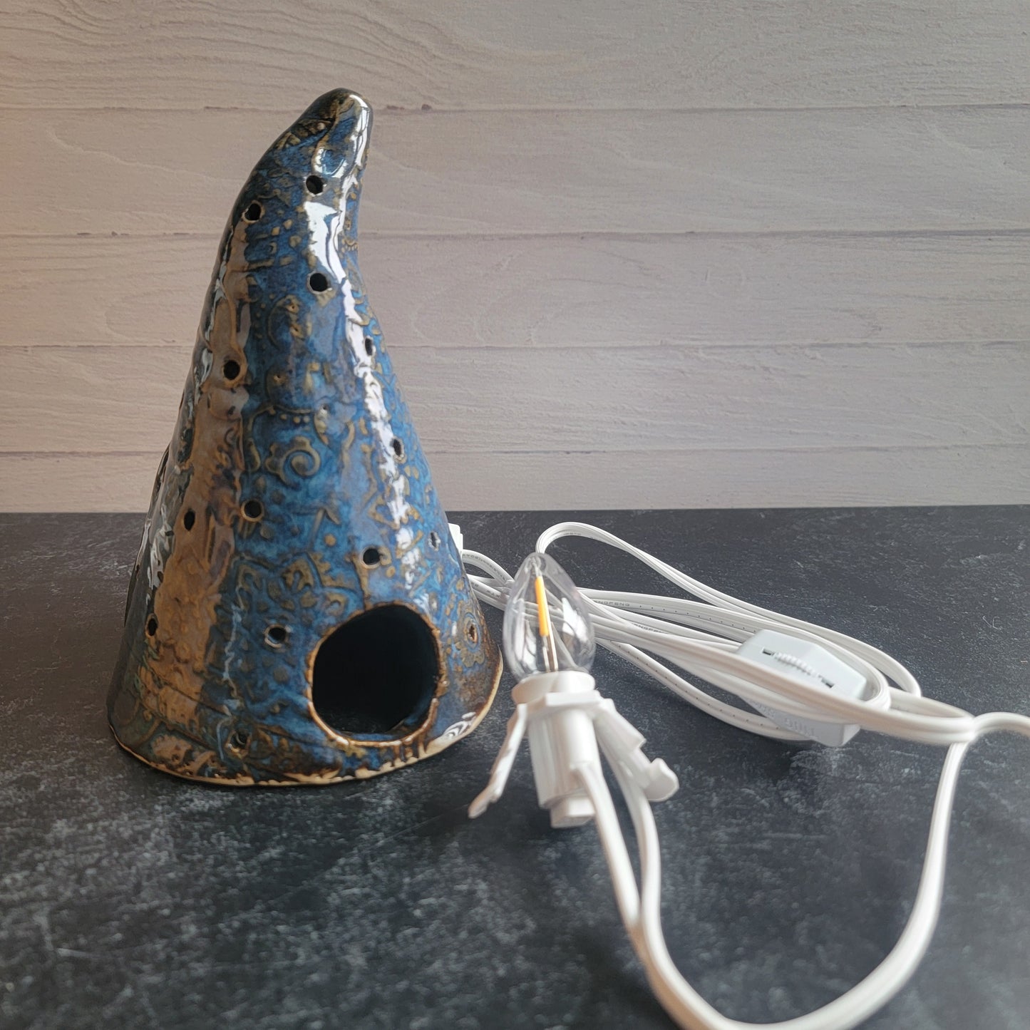 Gnome Luminary (Blue scandi details)