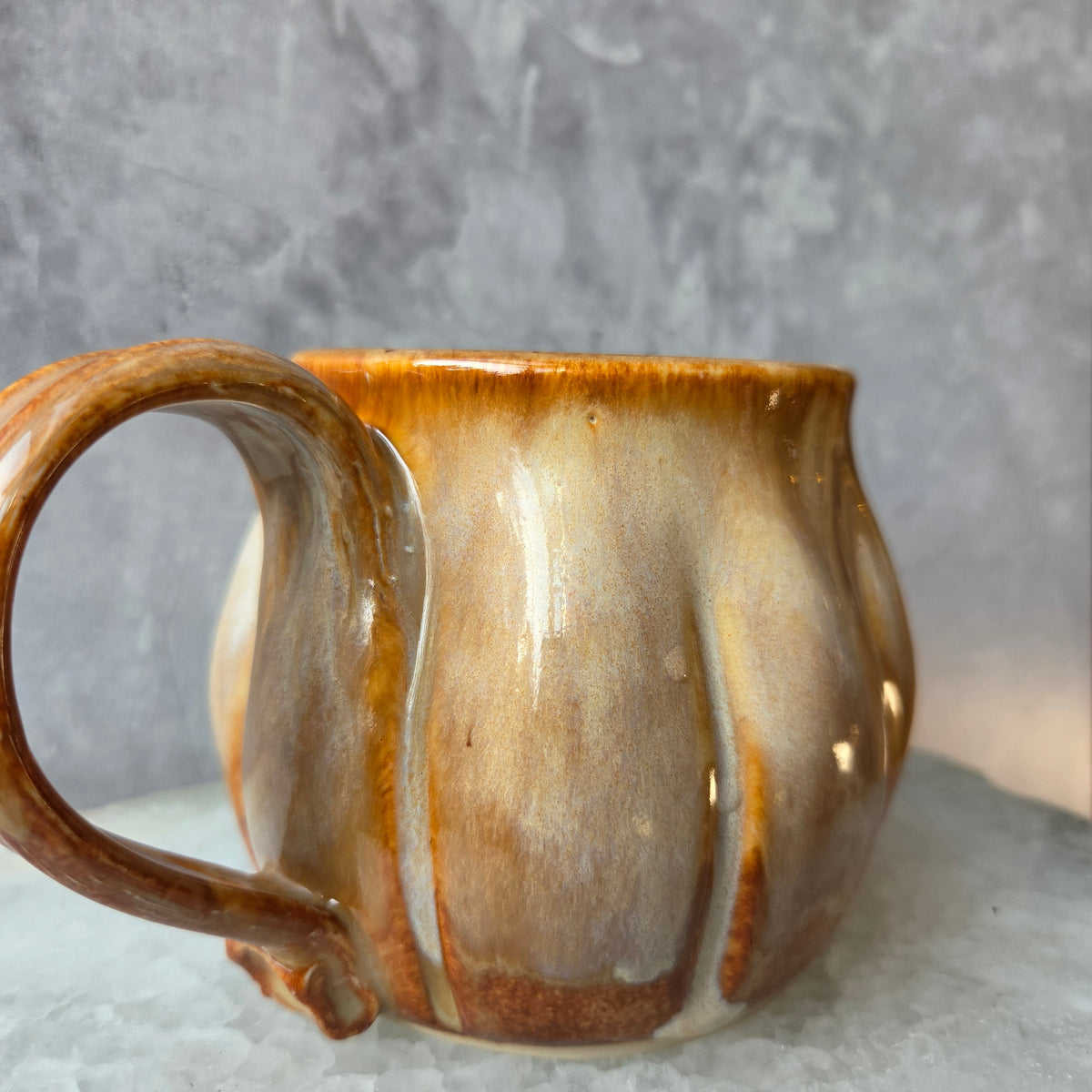 Pumpkin Mug in Nutmeg