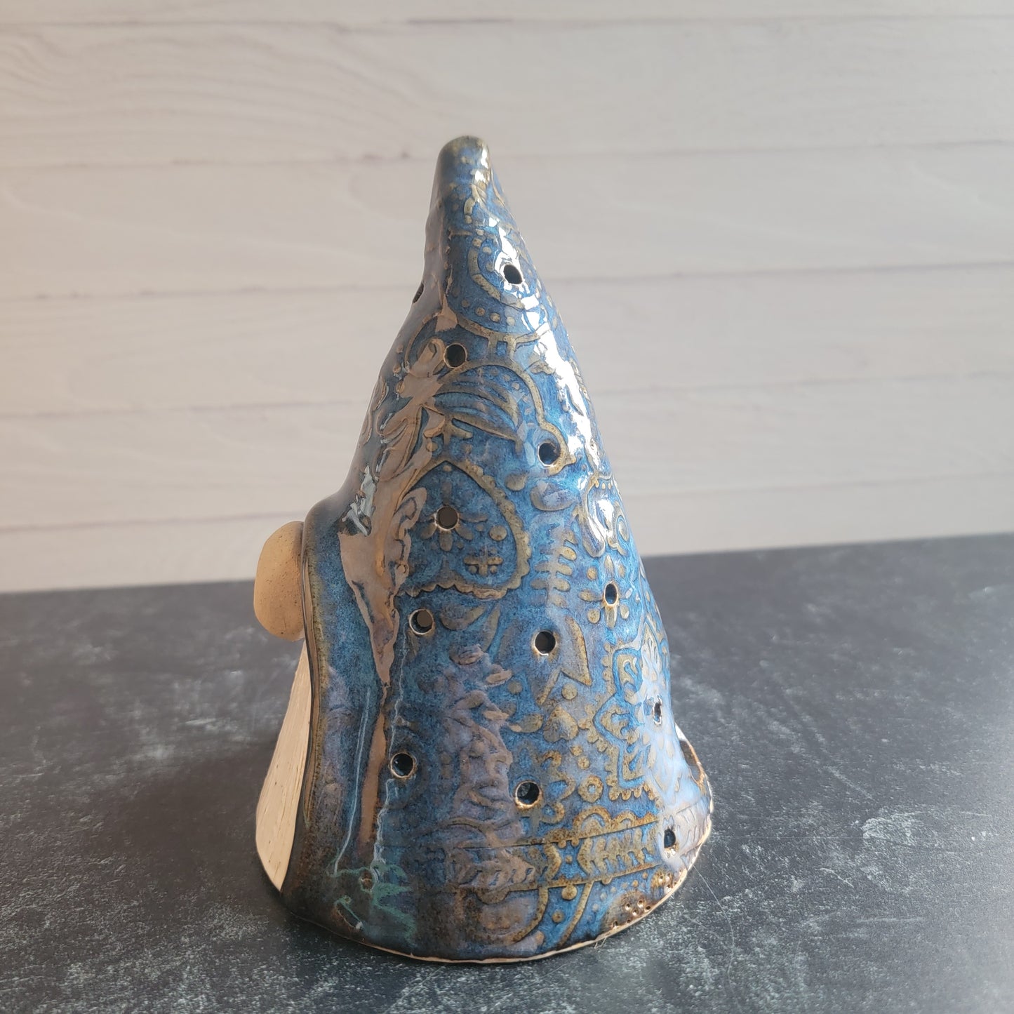 Gnome Luminary (Blue scandi details)