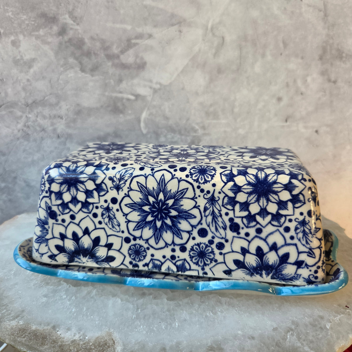 Butter Dish in Blue Dahlia