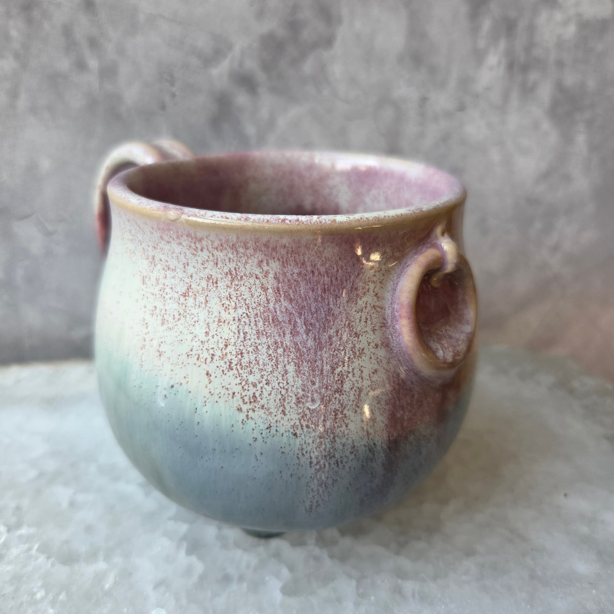 Cauldron Mug in Moonflower