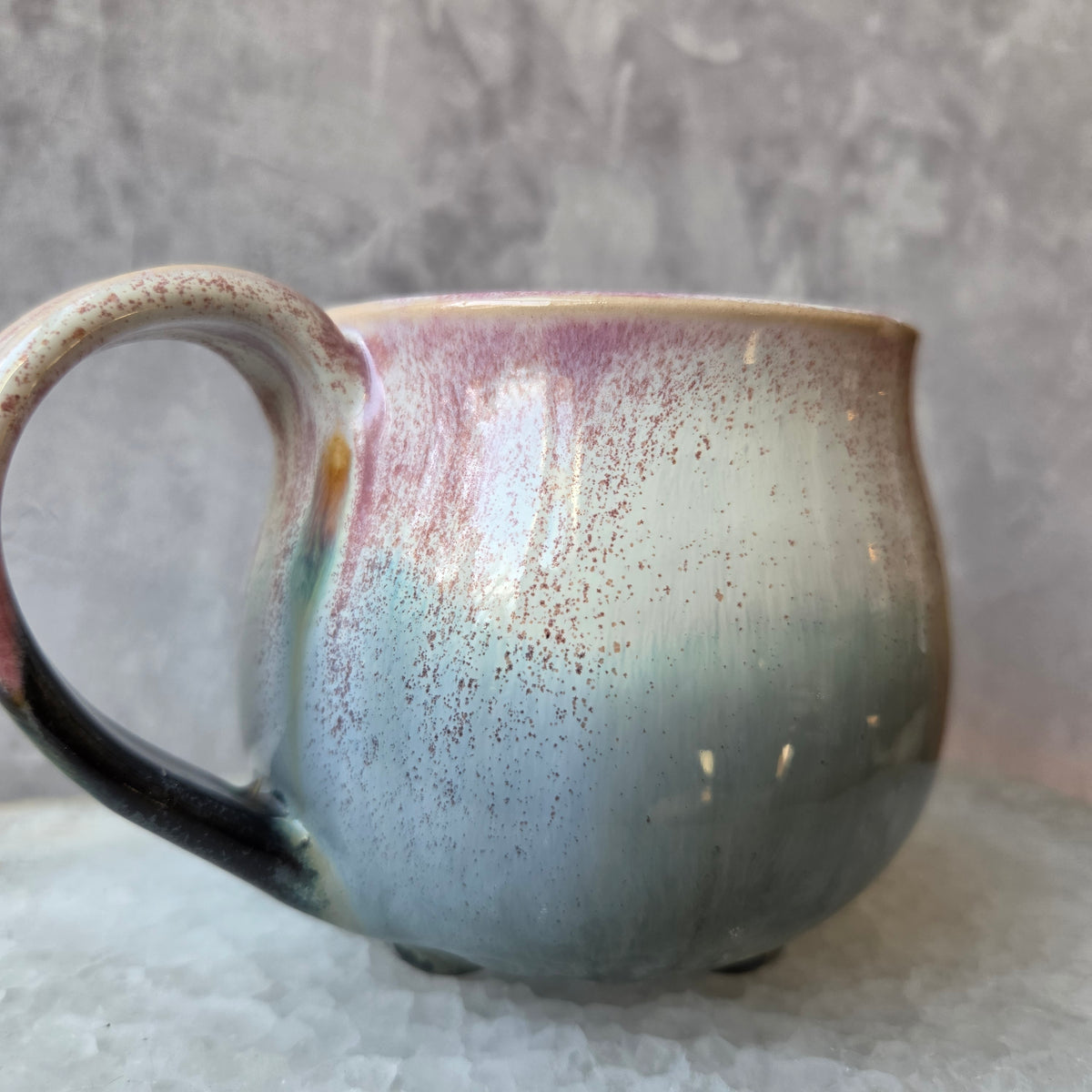 Cauldron Mug in Moonflower
