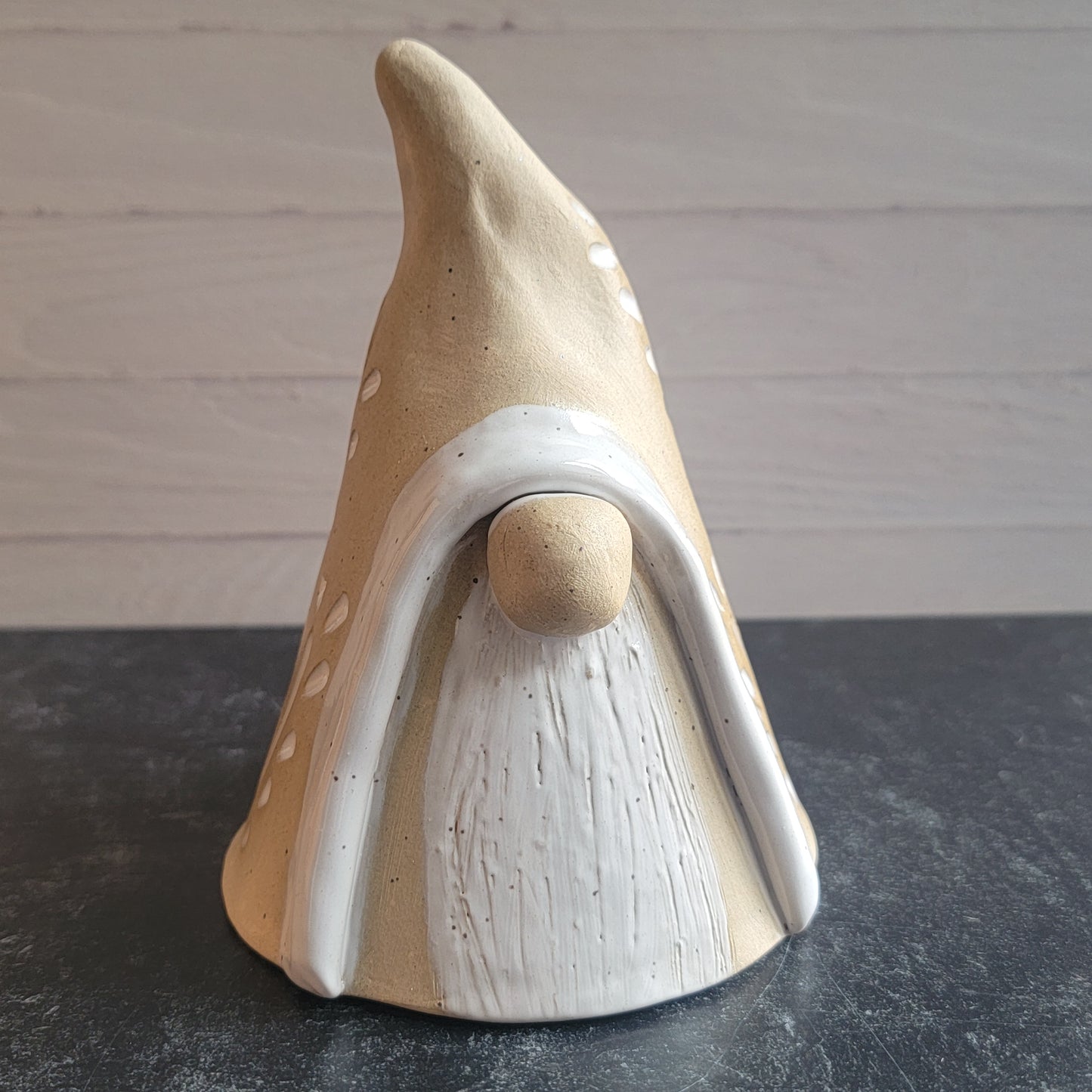 Gnome (Buff and white carved details)