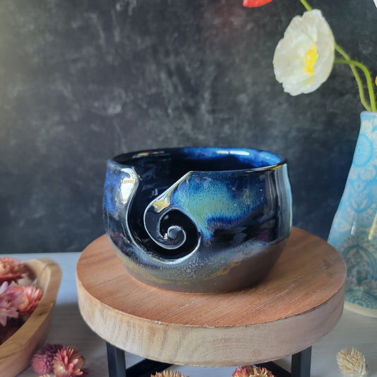 Yarn Bowl in Nightfall