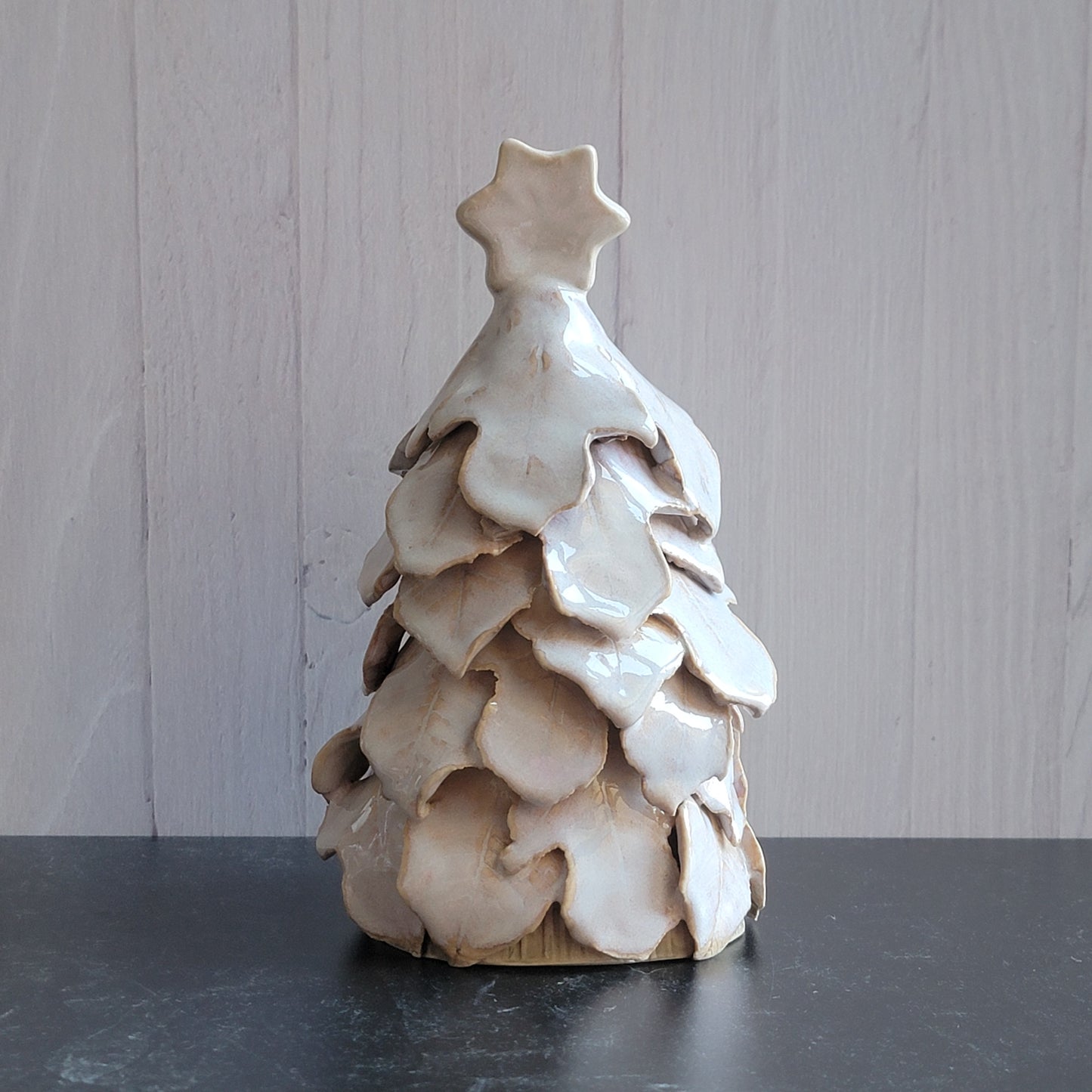 Tree - in off white w/ star